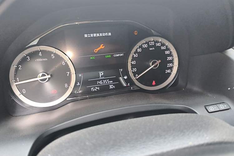 Used Honda UR-V 2017 370TURBO Four-Wheel Drive Prestige Edition China V Odometer Close Up