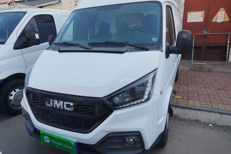Used JMC Transit 2021 2.8T Space King Standard Version Short Wheelbase Mid-Height Roof 3-Seater Diesel Euro VI JX493