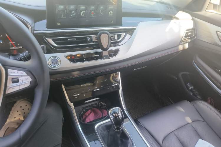 Used Changan CS75 2020 280T Manual Elite Version China VI Standard