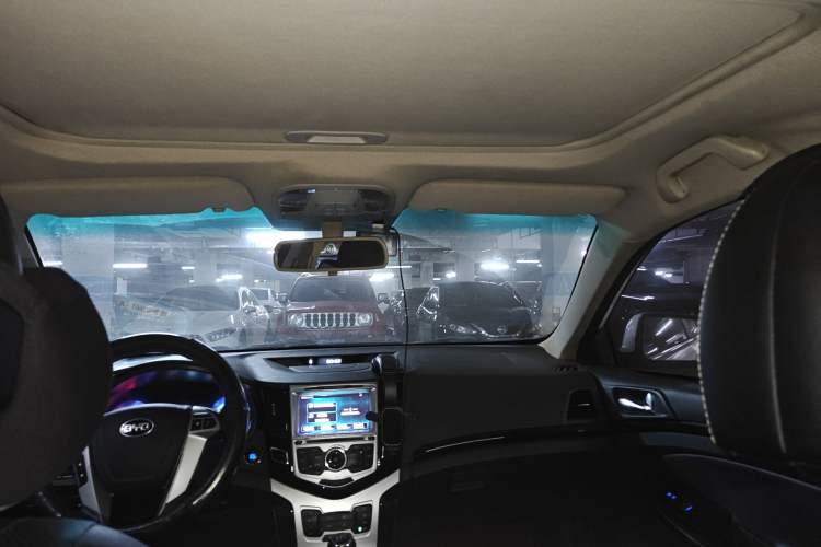 Used BYD Surui 2014 1.5L Manual Luxury Model
