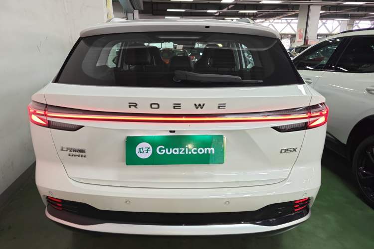 Used Roewe D5X DMH 2024 135 Tech Edition
