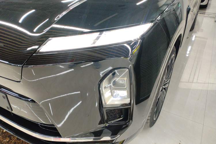 Used Nio ES8 2026 Model 6-seat Executive Signature Edition Left Front Headlight