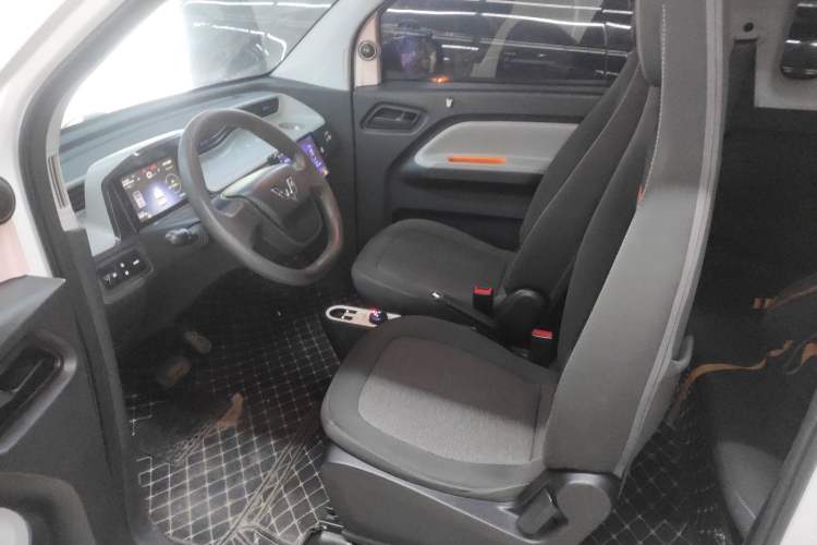 Used Wuling Hongguang MINIEV 2021 Macaron Premium Model – Lithium Iron Phosphate