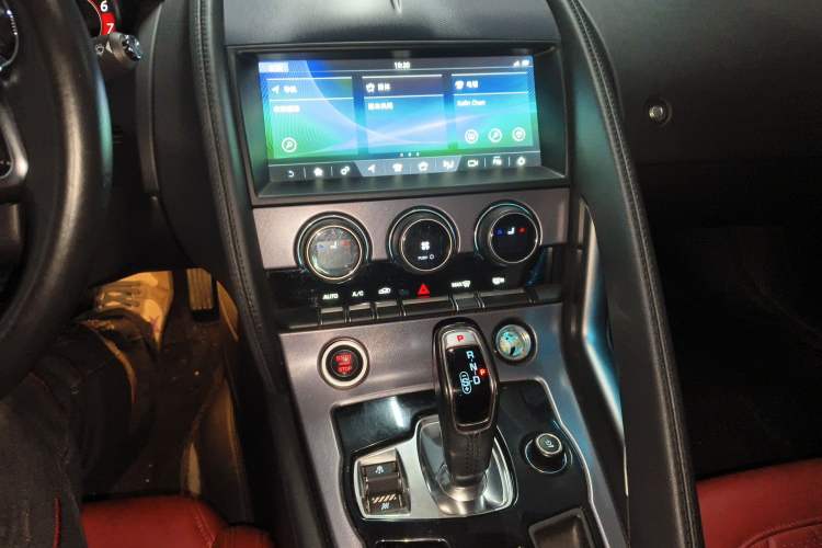 Used Jaguar F-TYPE 2019 2.0T Hardtop Version