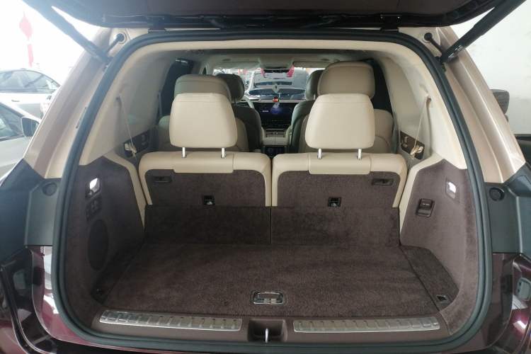 Used Hima AITO M9 2025 Extended-Range Ultra Version 52 kWh 6-Seater