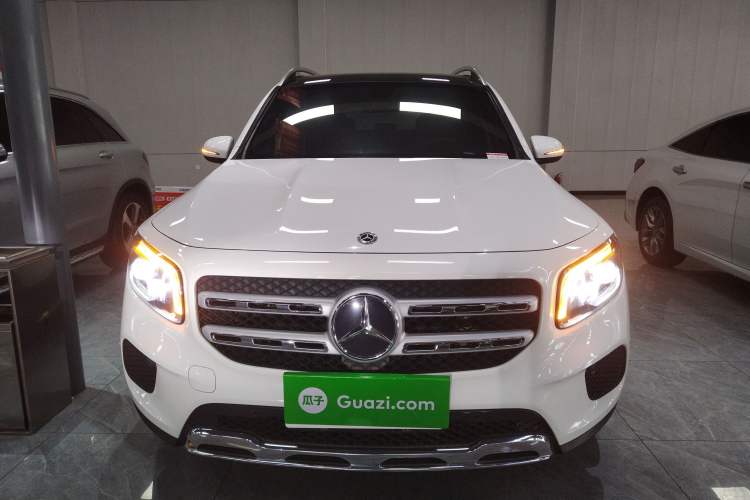 Used Mercedes-Benz GLB 2020 Facelift GLB 200 Fashion Edition Front
