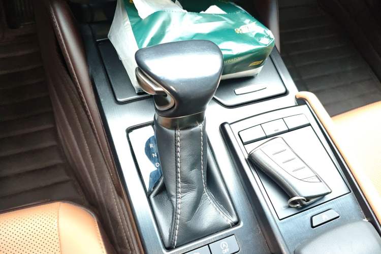 Used Lexus ES 2020 200 Excellence Edition
