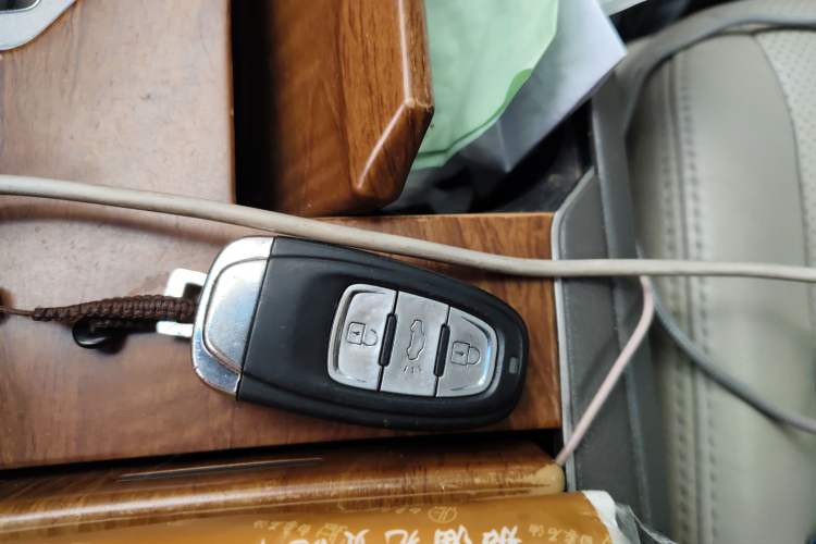 Used Toyota Camry 2011 200G Classic Anniversary Edition