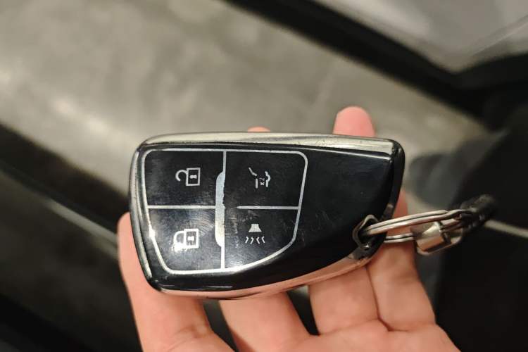 Used Buick Envision 2022 Encore Plus 652T Five-Seat Luxury Model