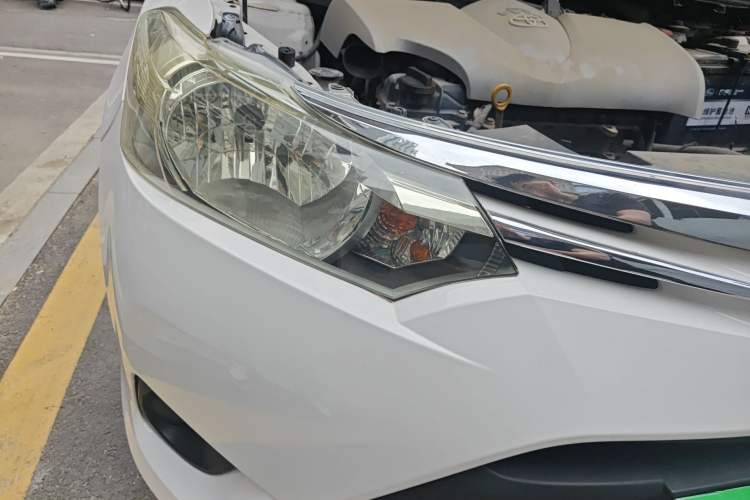 Used Toyota Vios 2016 1.5L Automatic ZhiZhen Xingyao Edition Right Front Headlight