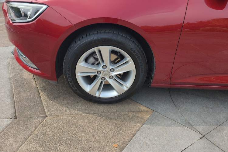 Used Buick Regal 2017 20T Elite Edition Left Front Wheel Hub