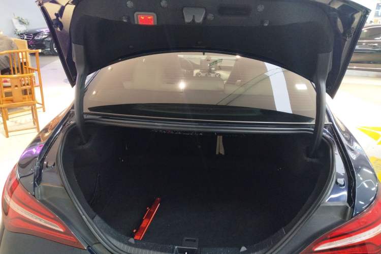 Used Mercedes-Benz CLA 2016 Facelifted CLA 200 Stylish Edition
