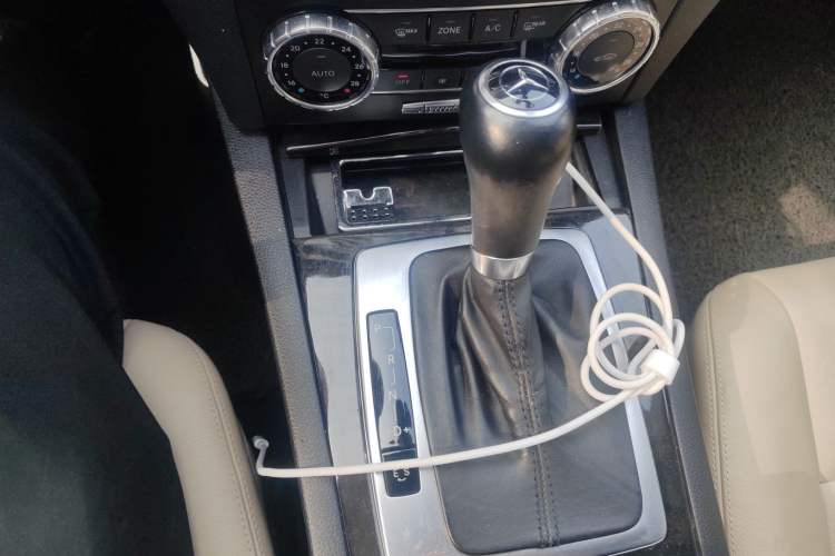 Used Mercedes-Benz C-Class 2011 C 200 CGI Fashion Model