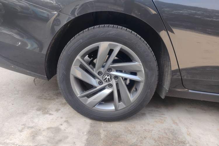 Used Volkswagen Lamando 2024 Lingdu L 200TSI DSG Trendy & Spicy Edition
