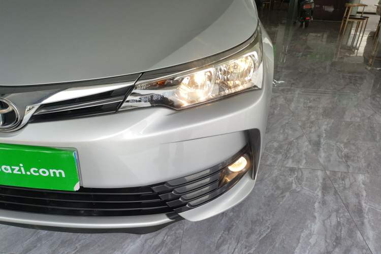 Used Toyota Corolla 2017 Revised Version 1.2T S-CVT GL Left Front Headlight