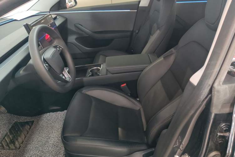 Used Tesla Model 3 2023 Rear-Wheel-Drive Version