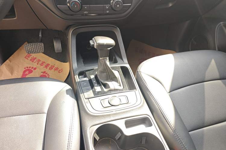 Used Qoros 5 2018 1.6T Automatic Leading Model