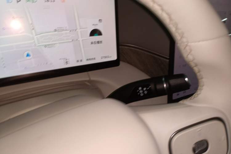 Used Wey Gaoshan 2025 Four-Wheel Drive Alpine 9 Gear Lever