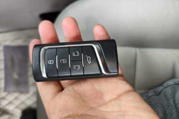 Used GAC Trumpchi M8 2018 320T Luxury Edition Vehicle Key