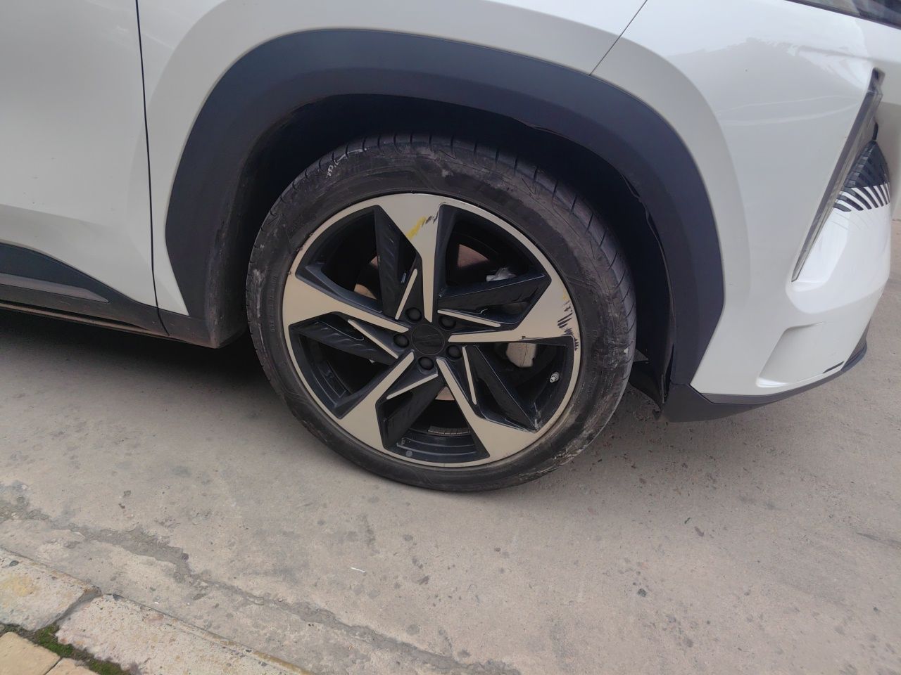 Geely Galaxy L7 2023 1.5T 115 km Starship — снимка 8