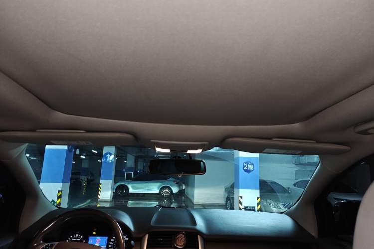 Used Ford Edge 2012 2.0T Elite Sunroof Edition Headliner