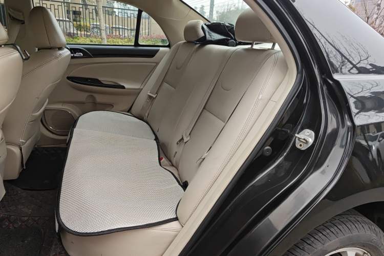 Used BYD Surui 2012 1.5L Manual Comfort Edition
