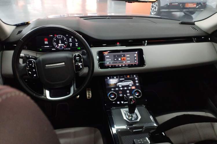 Used Land Rover Range Rover Evoque 2020 249 PS R-DYNAMIC S First-Edition Sport Custom Edition