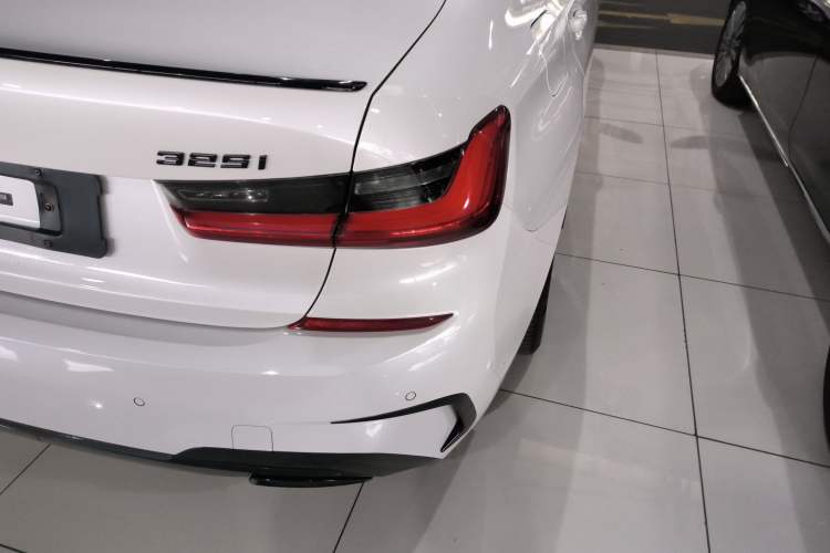 Used BMW 3 Series 2021 325i M Sport Night Edition package