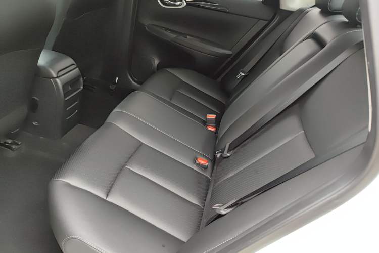 Used Nissan Sylphy 2019 Classic 1.6XL CVT Luxury Edition Left Rear Seat