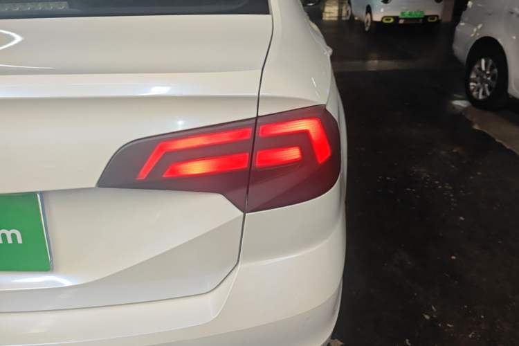 Used Volkswagen Bora 2017 1.6L Automatic Comfort Model
