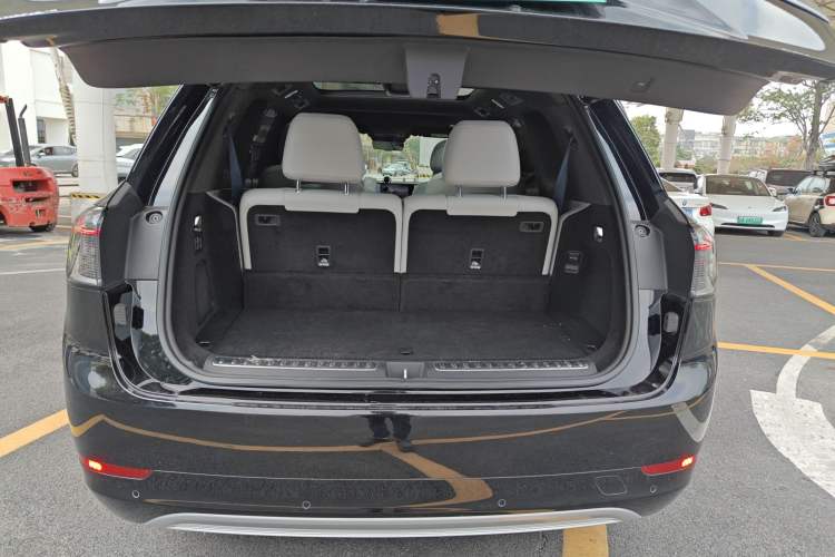 Used Hima AITO M9 2024 Range-Extended Ultra Version 42 kWh 6-Seater Model
