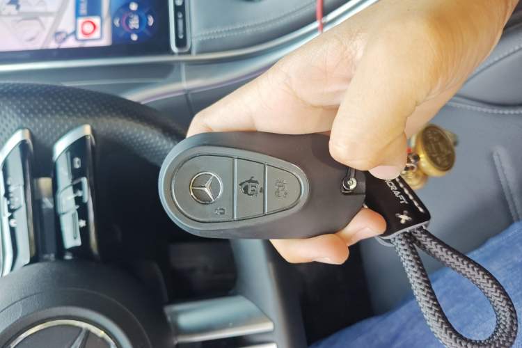 Used Mercedes-Benz C-Class 2023 Restyled C 260 L Night Edition Sports Version
