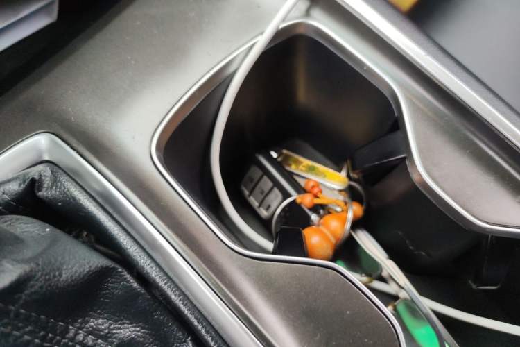 Used Honda Accord 2018 260TURBO Luxury Edition China V Emission Standard Vehicle Key