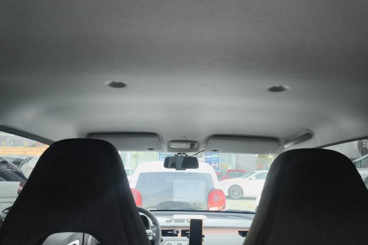 Used Chery QQ Ice Cream 2022 170km Sundae Phosphate Lithium-Ion