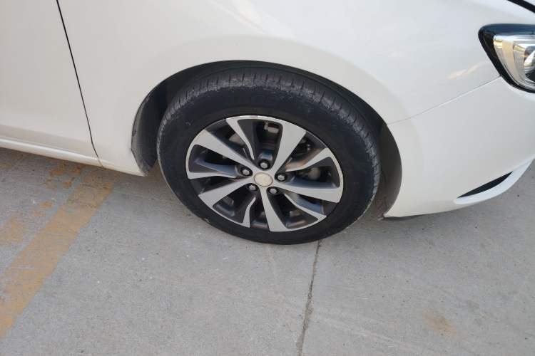 Used Buick Excelle GX 2019 18T Automatic Connected Elite Model China VI Standard
