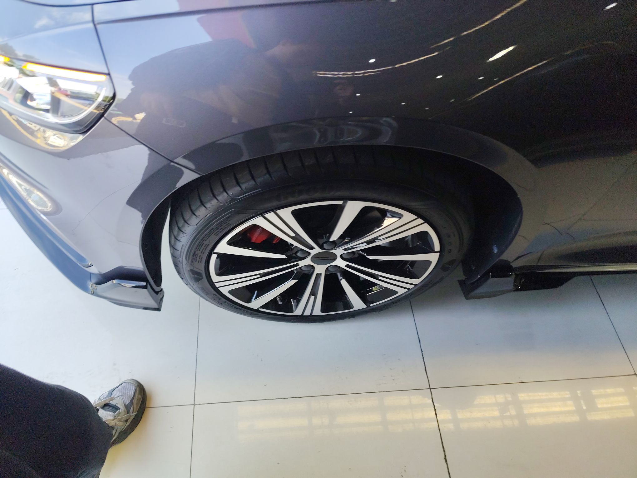 Geely Auto Preface 2025 Dongfang Yao 2.0TD Moonlight Edition — снимка 10