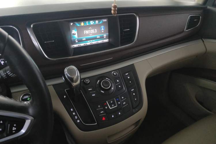 Used Buick GL8 2018 28T Luxury Model China VI Standard