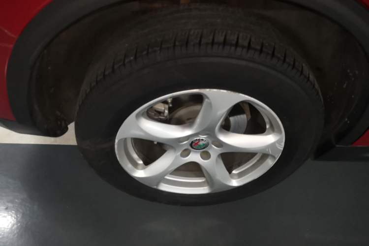 Used Alfa Romeo Stelvio 2017 2.0T 200HP Elite Edition