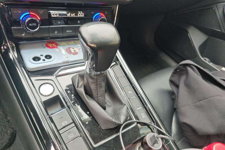 Used Volkswagen Phideon 2018 Revised Version 380TSI Two-Wheel Drive Business Edition