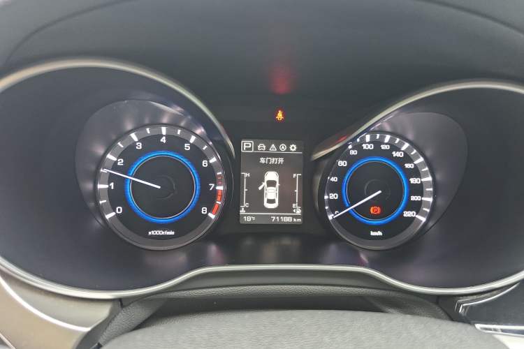 Used CHANGAN Eado 2018 1.6L GDI Automatic Fashion Edition