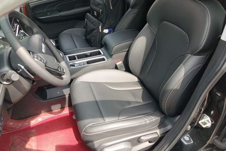 Used Haval M6 2023 PLUS 1.5T DCT Luxury Smart Connectivity Model