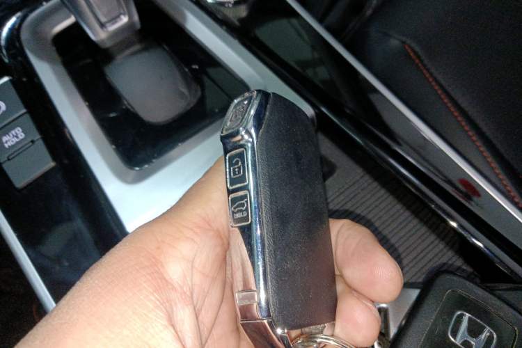 Used Kia KX3 2021 1.5L CVT Trend Edition Vehicle Key