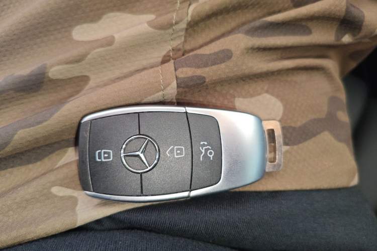 Used Mercedes-Benz C-Class 2021 C 200 L Fashion Edition Sport Version Interior 1