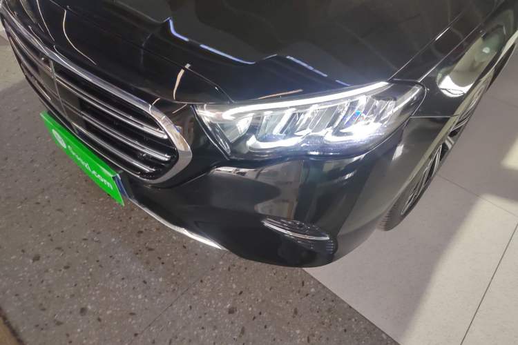 Used Mercedes-Benz E-Class 2025 E 300 L Luxury Model
