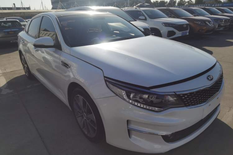 Used Kia K5 2017 2.0L Automatic 15th Anniversary Special Edition LUX