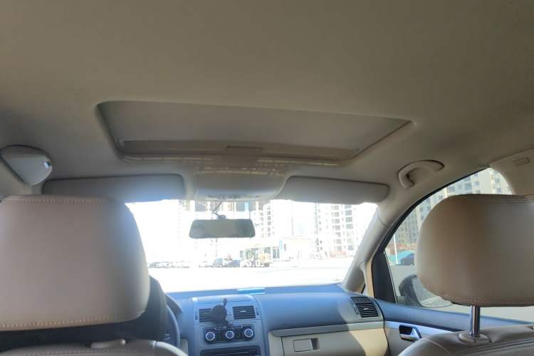 Used Volkswagen Touran 2011 1.4T DSG Zhiya Edition 5 Seats Headliner