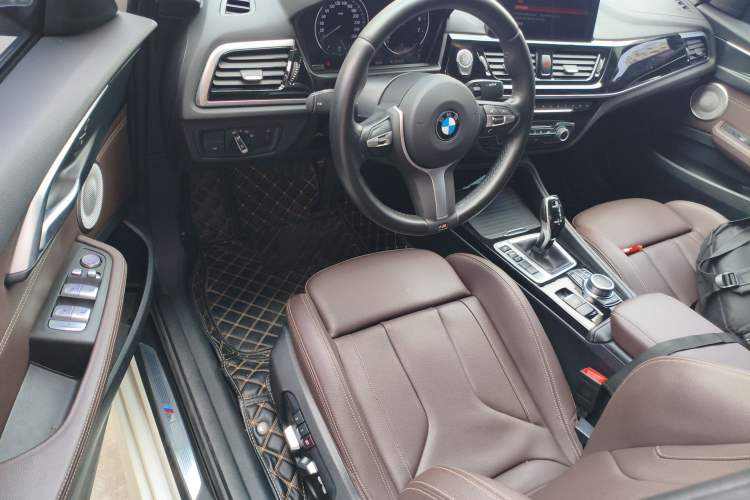 Used BMW 1 Series 2021 125i M Sport Night Edition Driver Seat