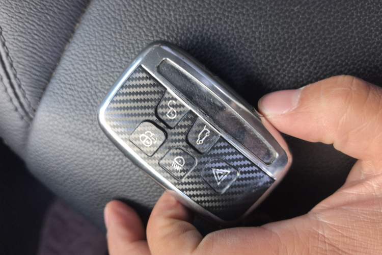 Used Land Rover Discovery Sport 2019 240 PS PURE Edition China V Standard