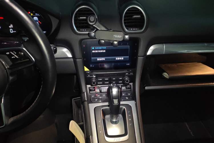 Used Porsche 718 2016 Cayman 2.0T
