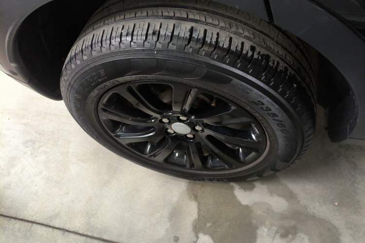 Used Land Rover Discovery Sport 2018 240 PS SE Version
